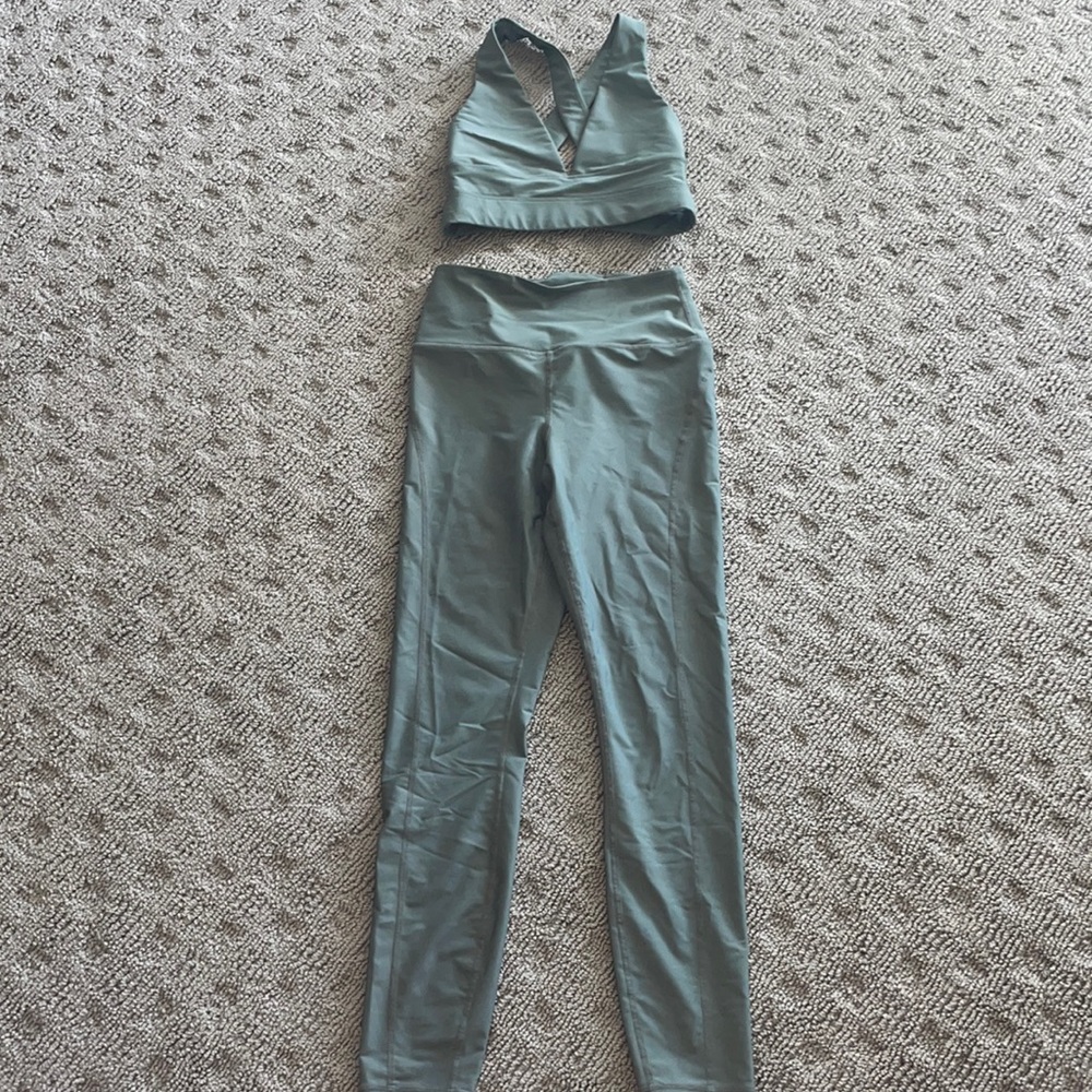 Spiritual Gangster workout set
